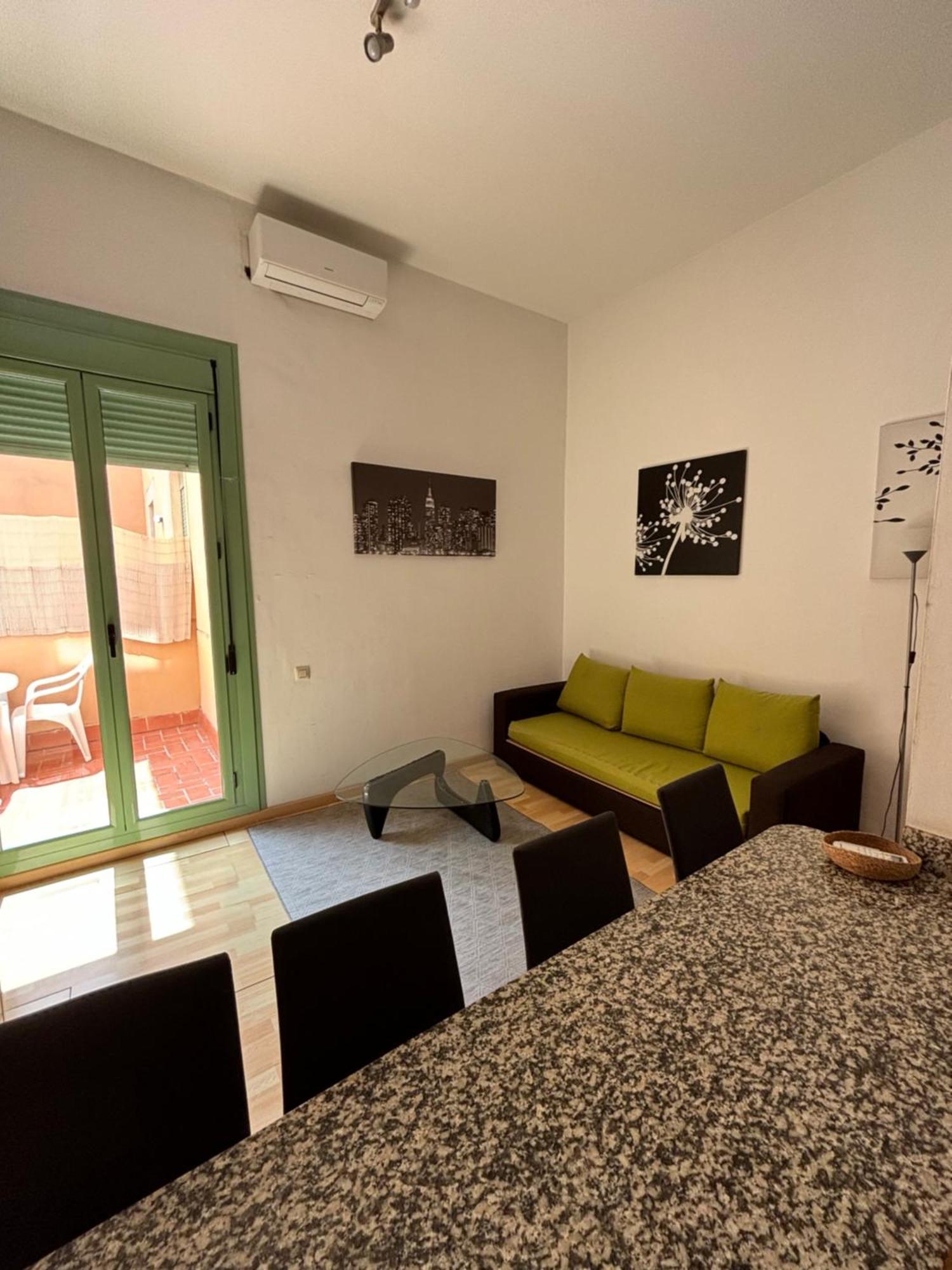 Urban Center Apartments タラゴナ エクステリア 写真